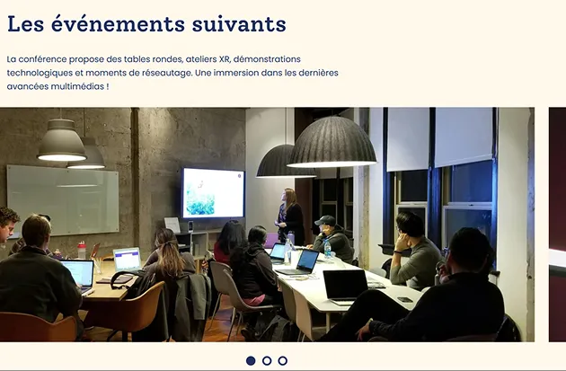 Image du carrousel des membres de l'équipe participant à une conférence de timConf